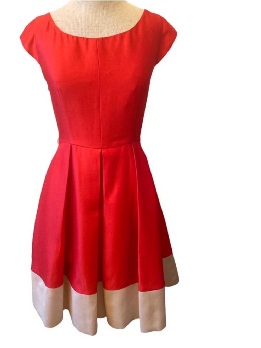KATE SPADE silk bled Red Fit-and-Flare Dress with Cream Hem size 2/4